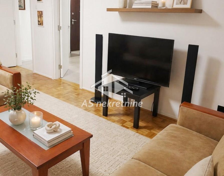 Dvosoban stan za izdavanje, Slavija, Beograd, 65m², 900 €/mes