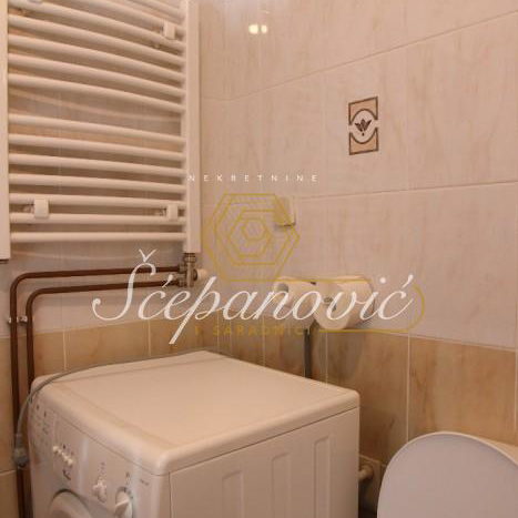 Stan Izdavanje Novi Sad Betanija 49 m2