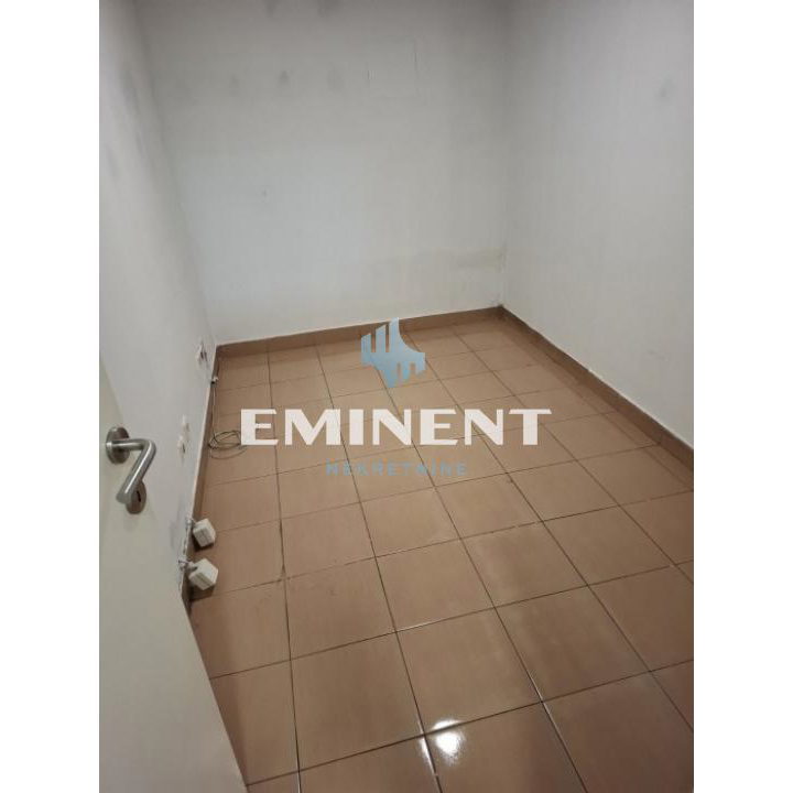 Lokal Izdavanje Pančevo  130 m2