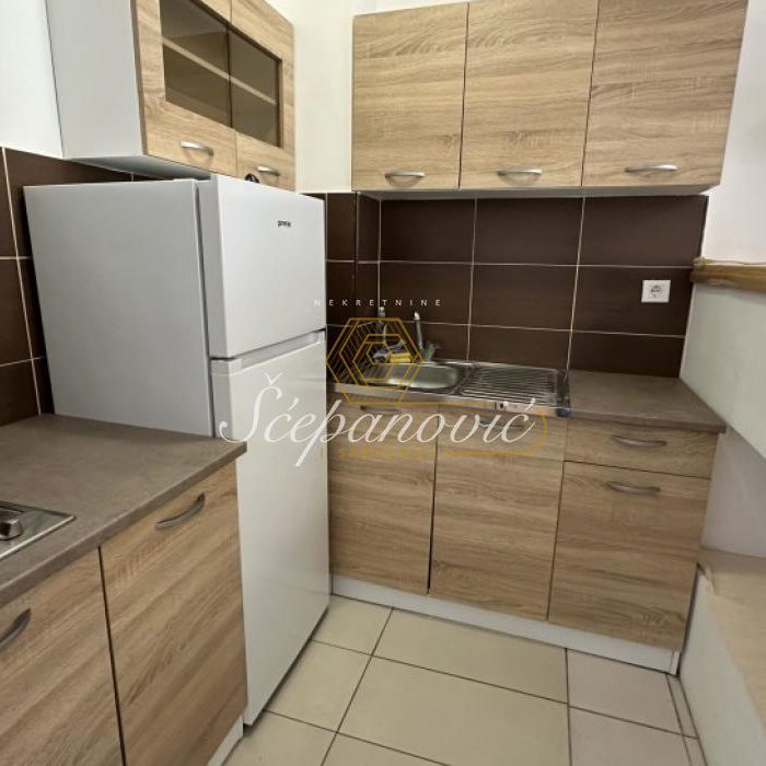 Stan Prodaja Novi Sad  37 m2