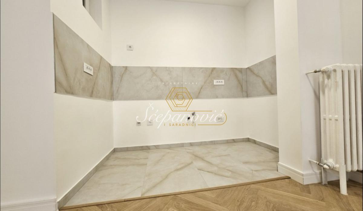 Stan Prodaja Novi Sad  75 m2