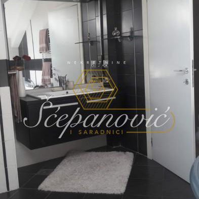 Trosoban stan na prodaju, Nova Detelinara, Novi Sad, 113m², 235.000 €