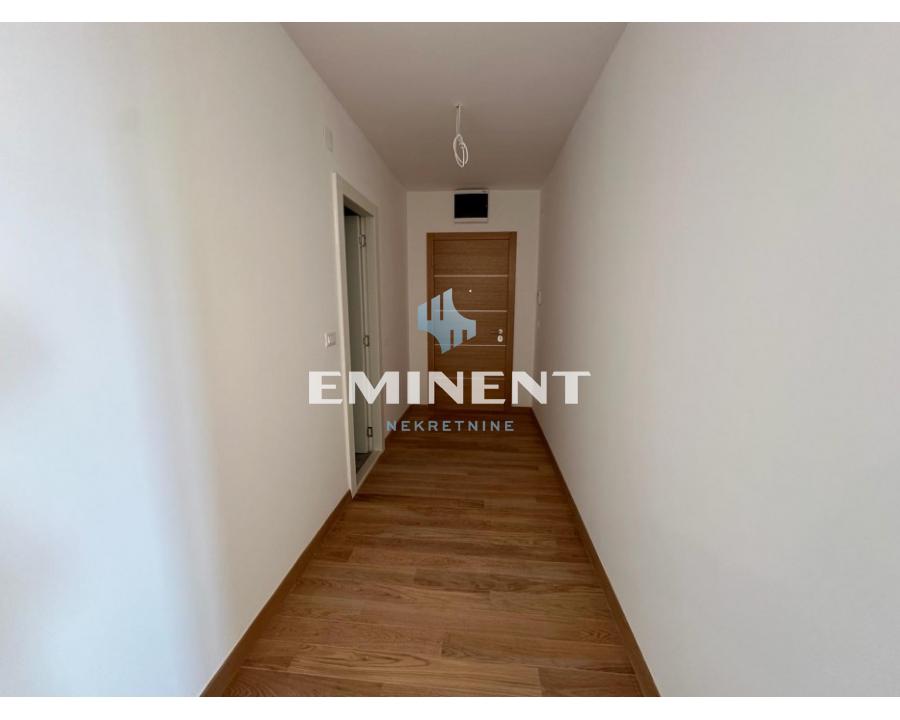 prodaja-kuca-D7mUco7xIU Petosoban stan za izdavanje, Blok 65, Beograd, 160m², 2.650 €/mes