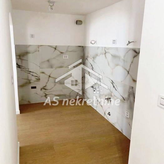 Stan Izdavanje Beograd Karađorđeva 113 m2