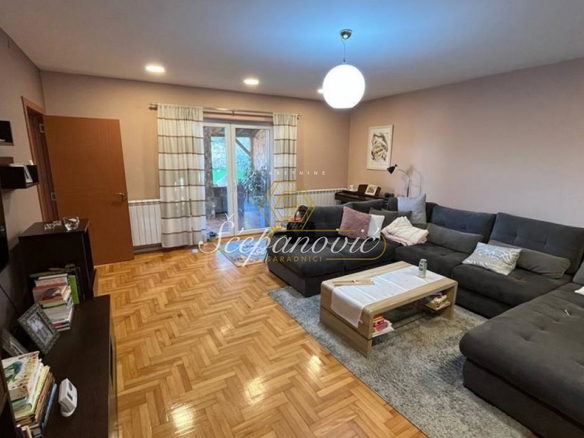 Kuća Prodaja Bačka Topola  152 m2
