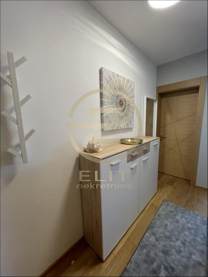 Dvosoban stan za izdavanje, Centar, Novi Sad, 40m², 900 €/mes