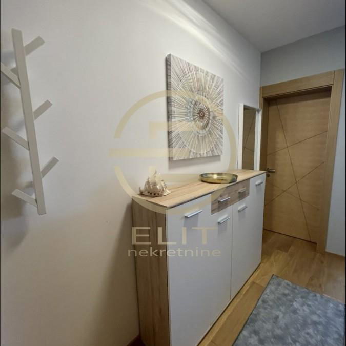 Dvosoban stan za izdavanje, Centar, Novi Sad, 40m², 900 €/mes