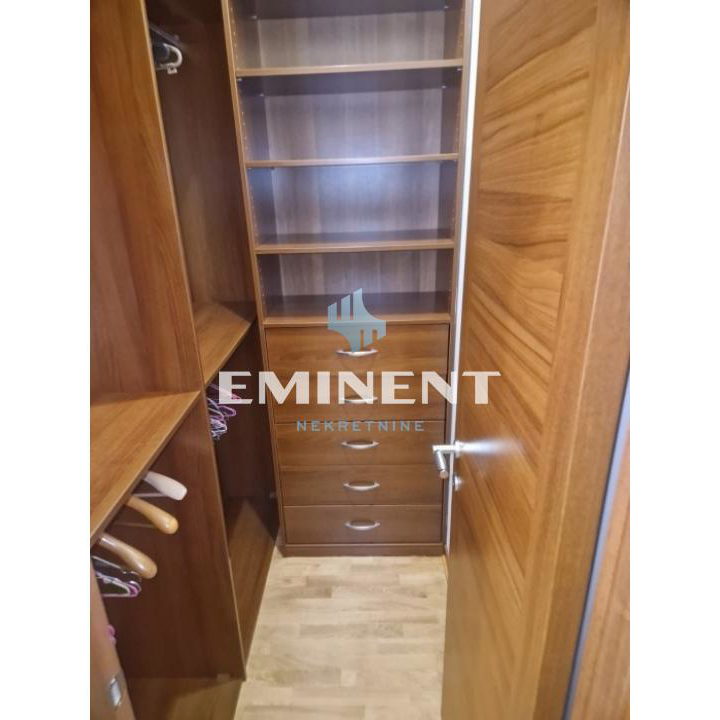 Četvorosoban stan za izdavanje, Voždovačka Crkva, Beograd, 120m², 1.650 €/mes