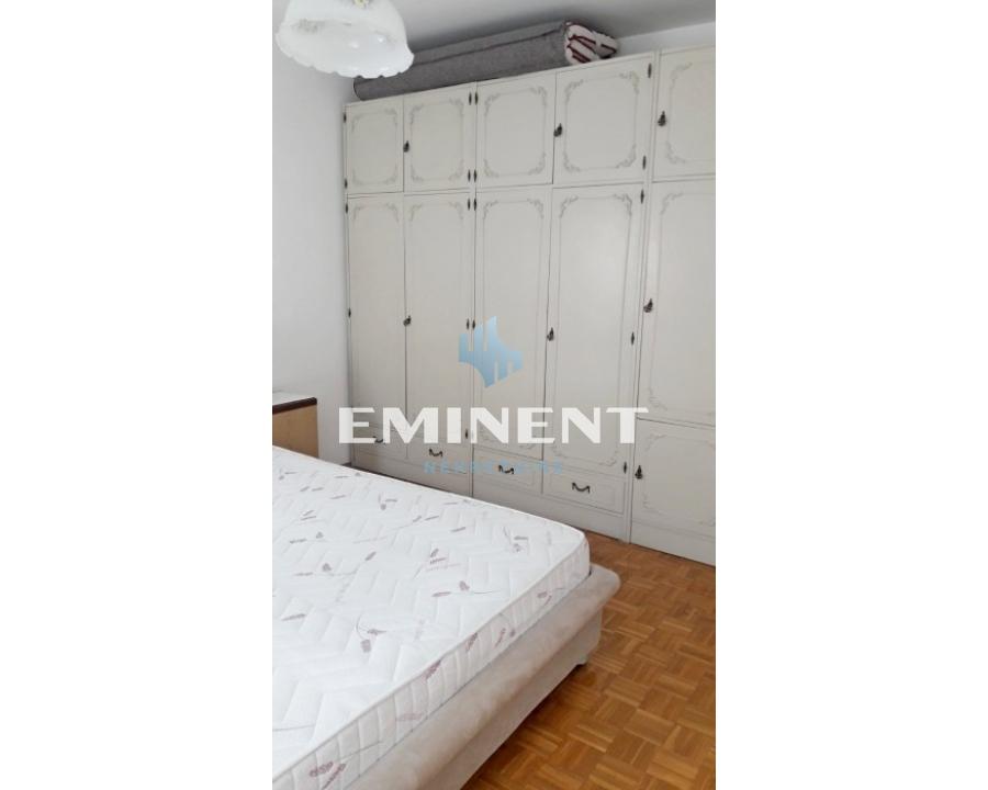 Stan Izdavanje Beograd Blok 70a 72 m2