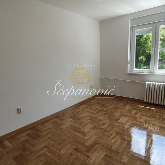 Stan Prodaja Novi Sad  49 m2