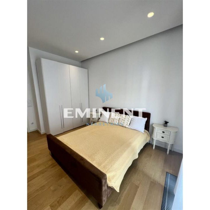 Trosoban stan za izdavanje, Blok 65, Beograd, 205m², 3.600 €/mes