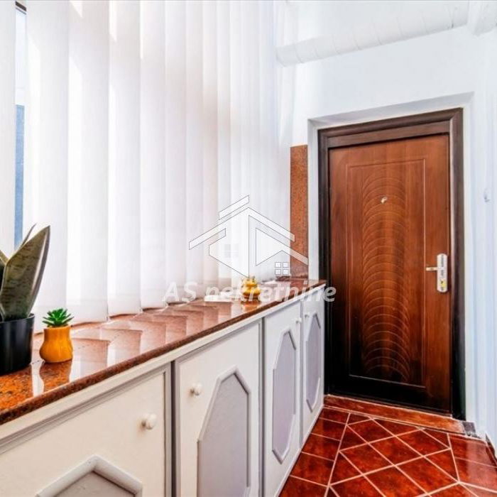 Trosoban stan za izdavanje, Skadarlija, Beograd, 50m², 850 €/mes