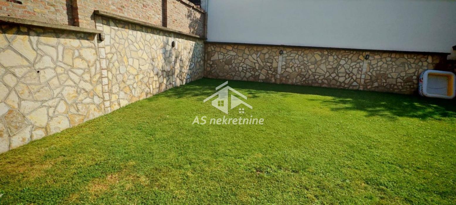 Četvorosoban stan za izdavanje, Senjak, Beograd, 150m², 2.500 €/mes