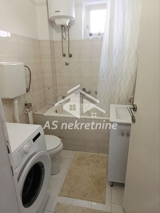 prodaja-kuca-PON2qF4RNL Trosoban stan za izdavanje, Dedinje, Beograd, 80m², 1.300 €/mes