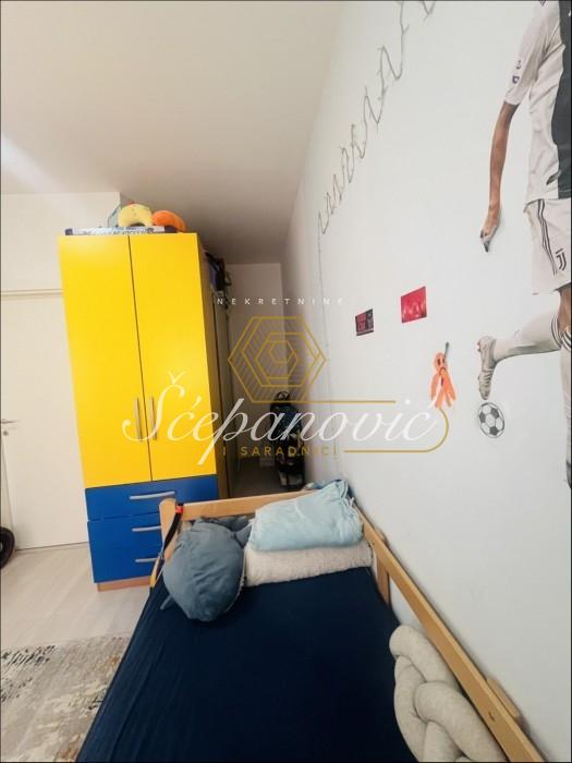 prodaja-kuca-R3UMwR2L18 Trosoban stan na prodaju, Rotkvarija, Novi Sad, 67m², 150.000 €