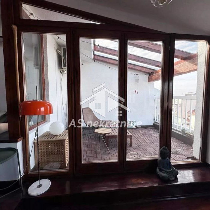 Trosoban stan za izdavanje, Čubura, Beograd, 87m², 1.400 €/mes