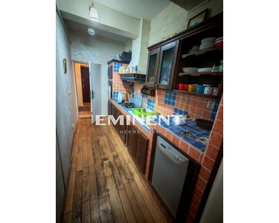 prodaja-kuca-VsyE58TwhV Trosoban stan na prodaju, Centar, Kopaonik, 90m², 420.000 €