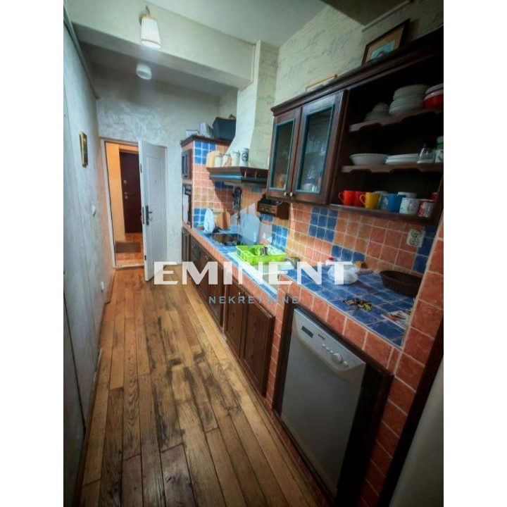 Trosoban stan na prodaju, Centar, Kopaonik, 90m², 420.000 €