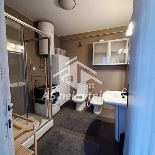 Trosoban stan za izdavanje, Čubura, Beograd, 87m², 1.400 €/mes