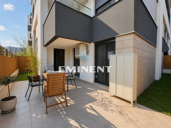 Stan Izdavanje Beograd Blok 65 81 m2