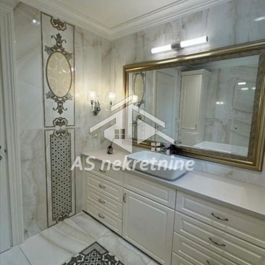 Petosoban stan za izdavanje, Senjak, Beograd, 215m², 5.000 €/mes