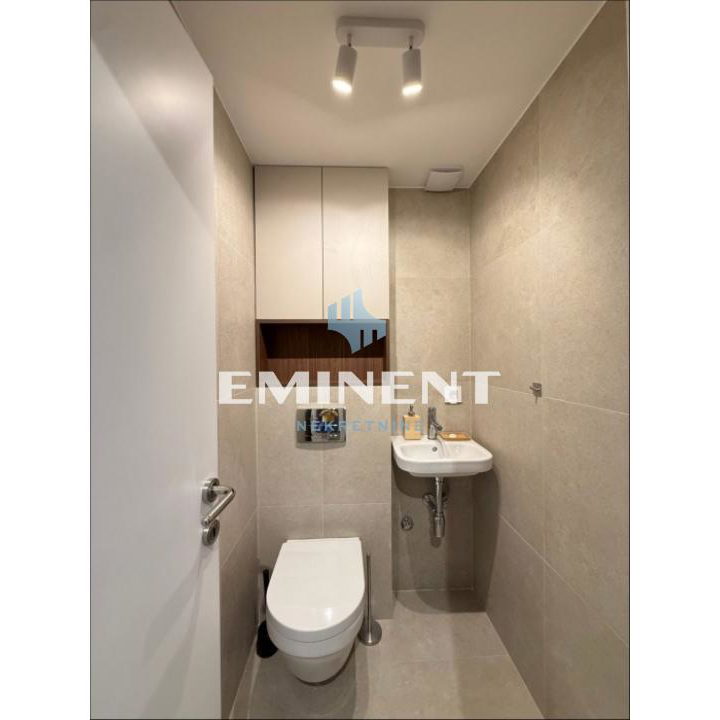 Četvorosoban stan za izdavanje, Bežanijska Kosa 2, Beograd, 90m², 2.200 €/mes