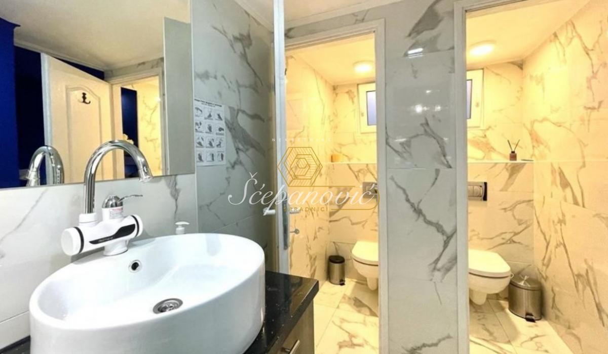 Lokal Prodaja Sremski Karlovci  205 m2