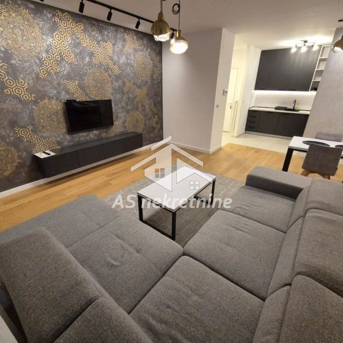 Stan Izdavanje Beograd Trošarina 95 m2