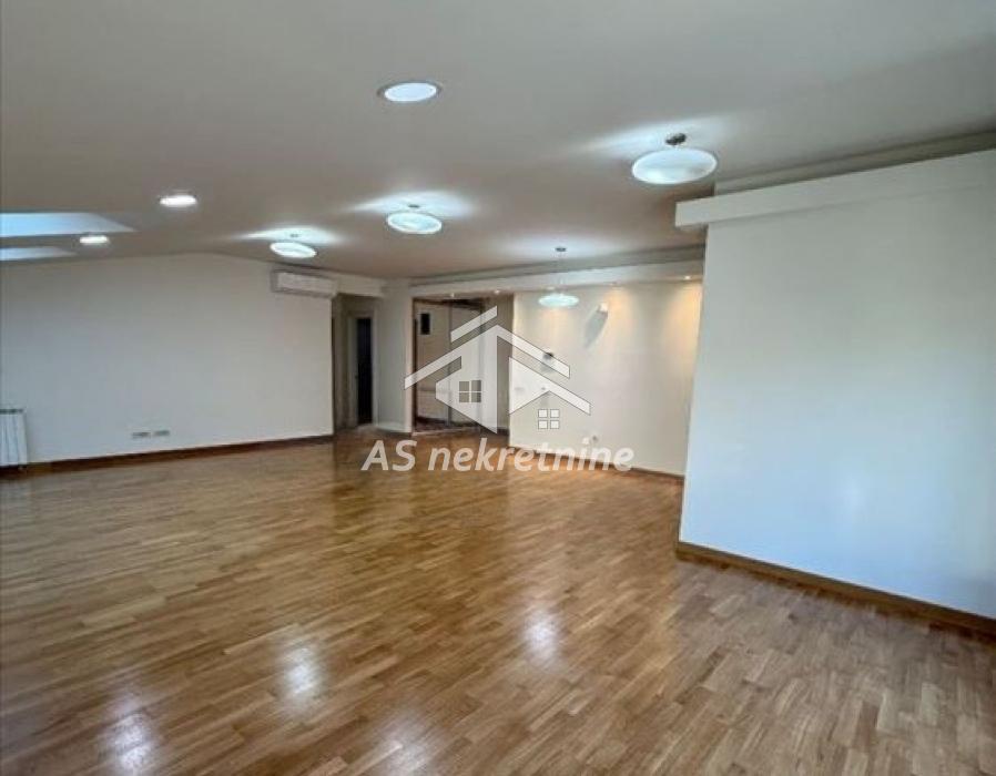 Trosoban stan za izdavanje, Senjak, Beograd, 130m², 2.000 €/mes