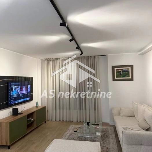 Stan Izdavanje Beograd Kalenić Pijaca 65 m2