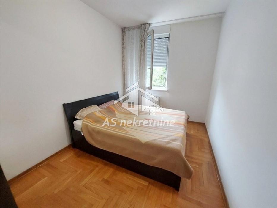 prodaja-kuca-beograd-975Lh8AXoX Trosoban stan za izdavanje, Blok 25 – Arena, Beograd, 80m², 900 €/mes