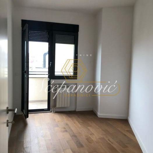 Stan Prodaja Novi Sad  70 m2