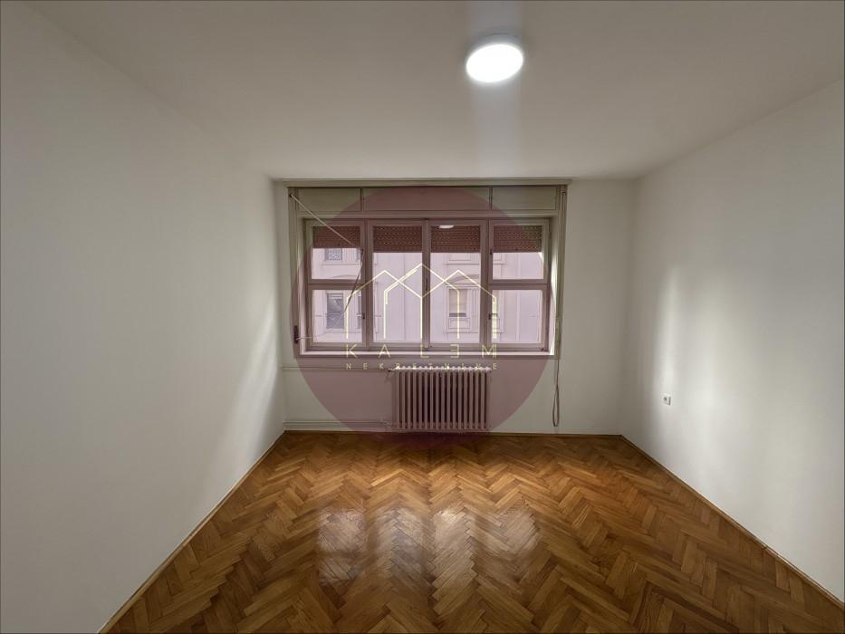 Stan Prodaja Beograd Krunska 60 m2
