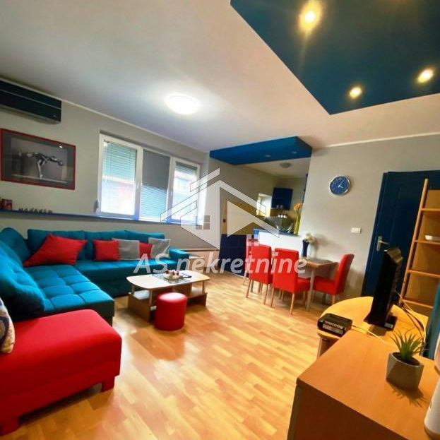 Stan Izdavanje Beograd Dorćol 48 m2