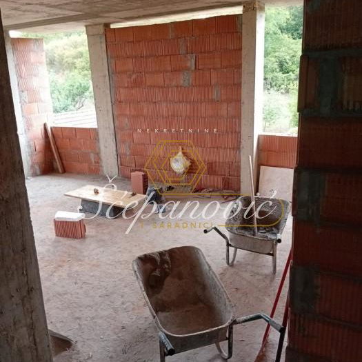 Stan Prodaja Novi Sad  78 m2