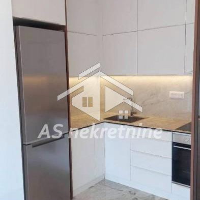 Stan Izdavanje Beograd Kalenić Pijaca 65 m2
