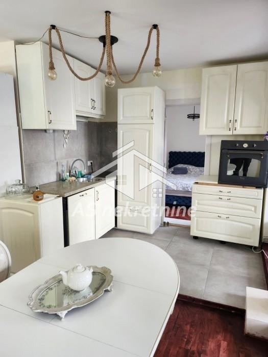Dvosoban stan za izdavanje, Krunska, Beograd, 56m², 1.000 €/mes
