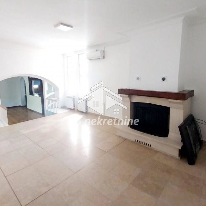 Kuća Izdavanje Beograd Neimar 260 m2
