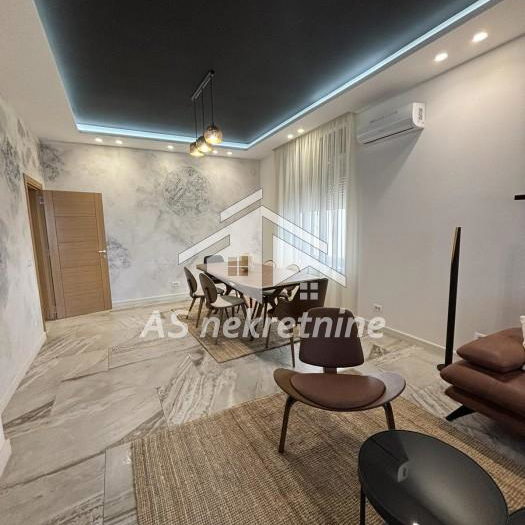 Stan Izdavanje Beograd Senjak 200 m2