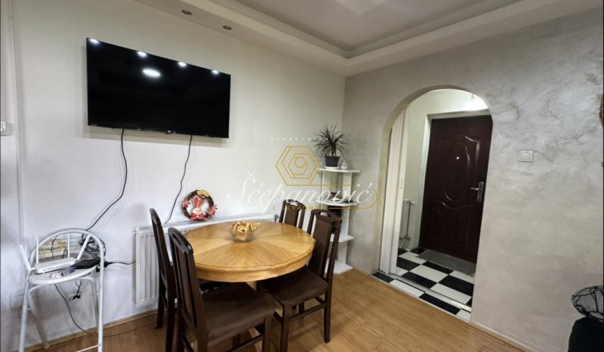 Kuća Prodaja Novi Sad Kuća Prodaja Novi Sad 204 m2