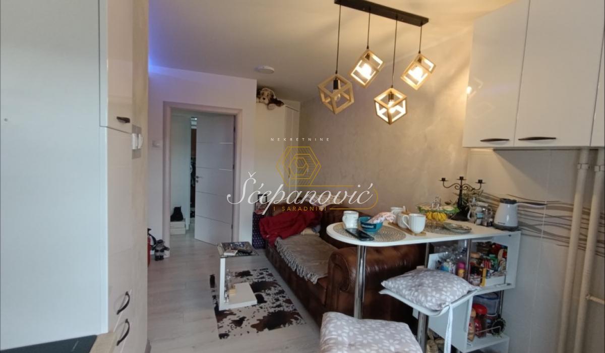 Stan Prodaja Novi Sad  39 m2