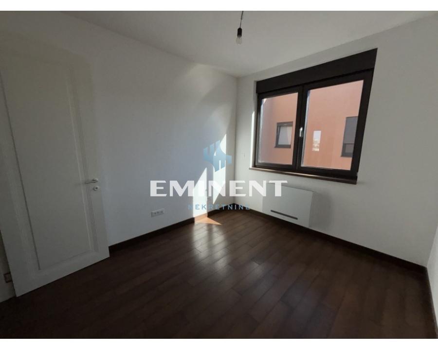 Četvorosoban stan na prodaju, Crveni Krst Vračar, Beograd, 119m², 595.000 €