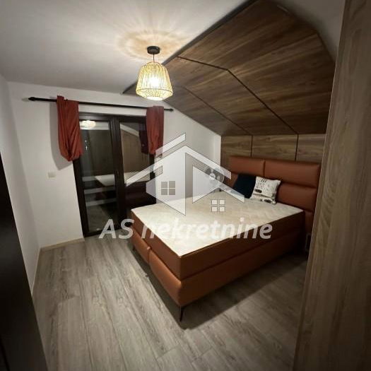Kuća za izdavanje, Blok 45, Beograd, 185m², 1.500 €/mes