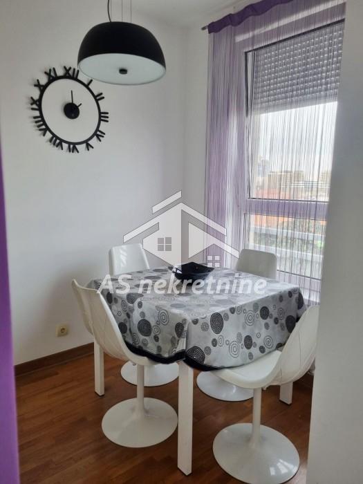 Stan Izdavanje Beograd Blok 67 - Belville 52 m2