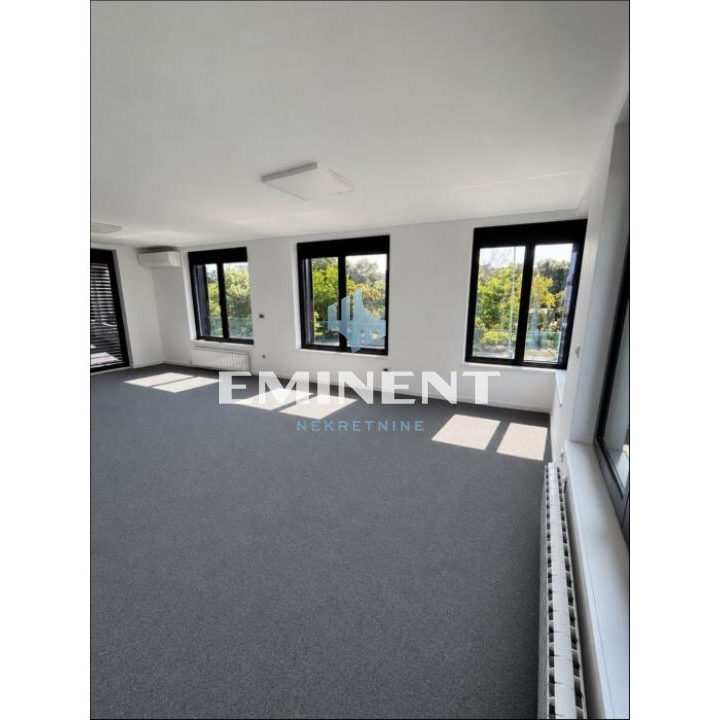 Stan Izdavanje Beograd  120 m2