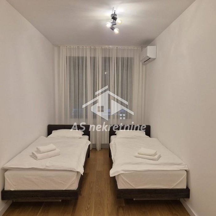 Trosoban stan za izdavanje, Trošarina, Beograd, 95m², 1.200 €/mes