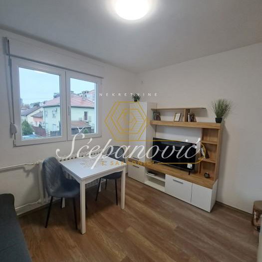 Stan Prodaja Novi Sad  16 m2