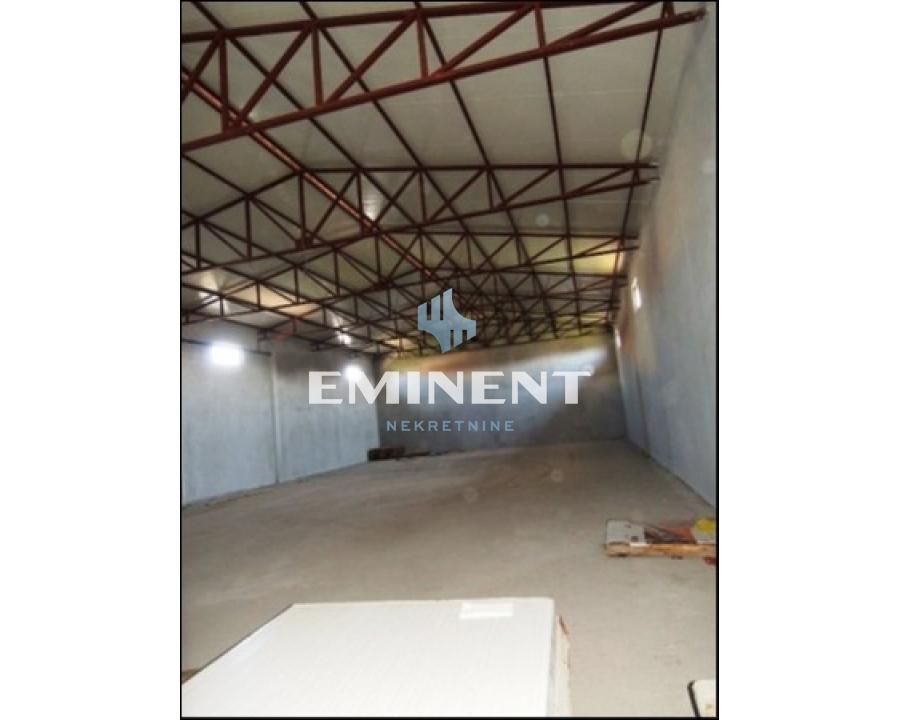Lokal za izdavanje, Bežanijska Kosa, Beograd, 550m², 2.500 €/mes