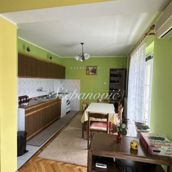 Kuća Prodaja Novi Sad  131 m2