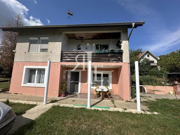 Kuća Prodaja Beočin  188 m2